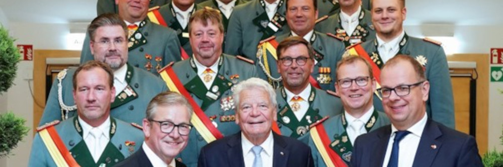 Hohe Prominenz beisammen!